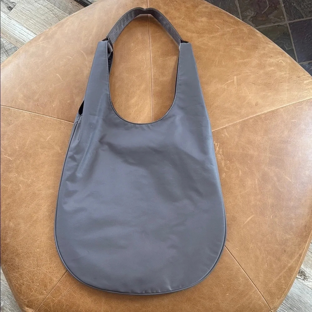 Nylon Gray and Red Geometric Tote Bag - Picture 3 of 7